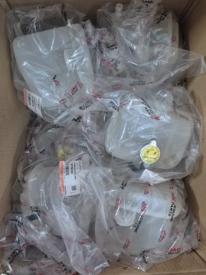 مخزن آب رادیاتور جک S5 اصلی – منبع انبساط رادیاتور جک S5 با جنس مقاوم در برابر حرارت و فشار بالا